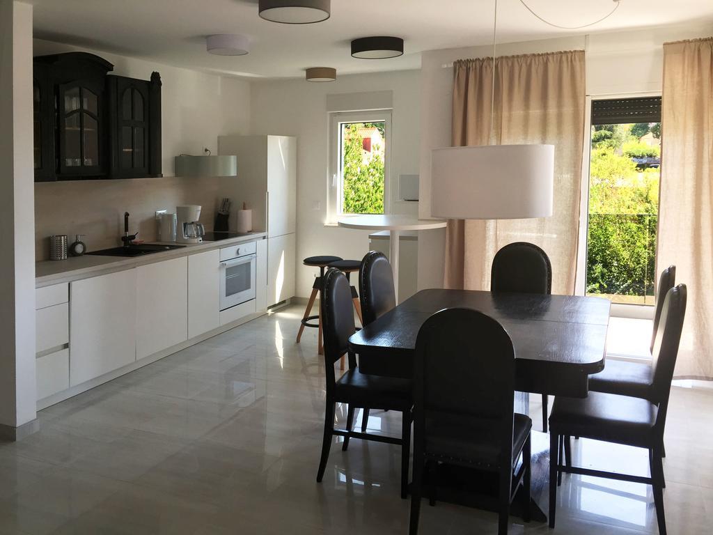 Apartments Mon Amour Dubrovnik Bagian luar foto
