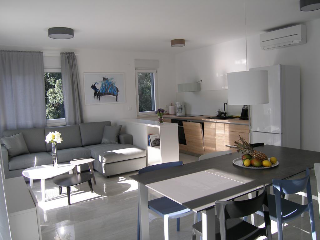 Apartments Mon Amour Dubrovnik Bagian luar foto