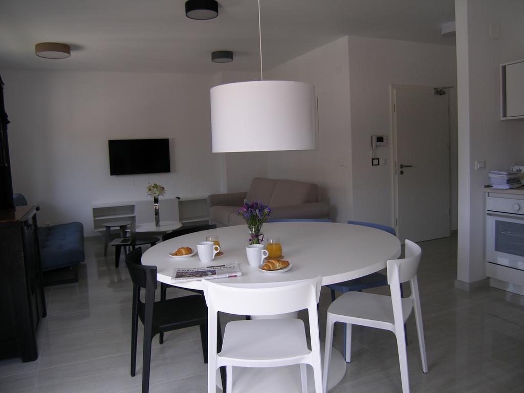 Apartments Mon Amour Dubrovnik Bagian luar foto